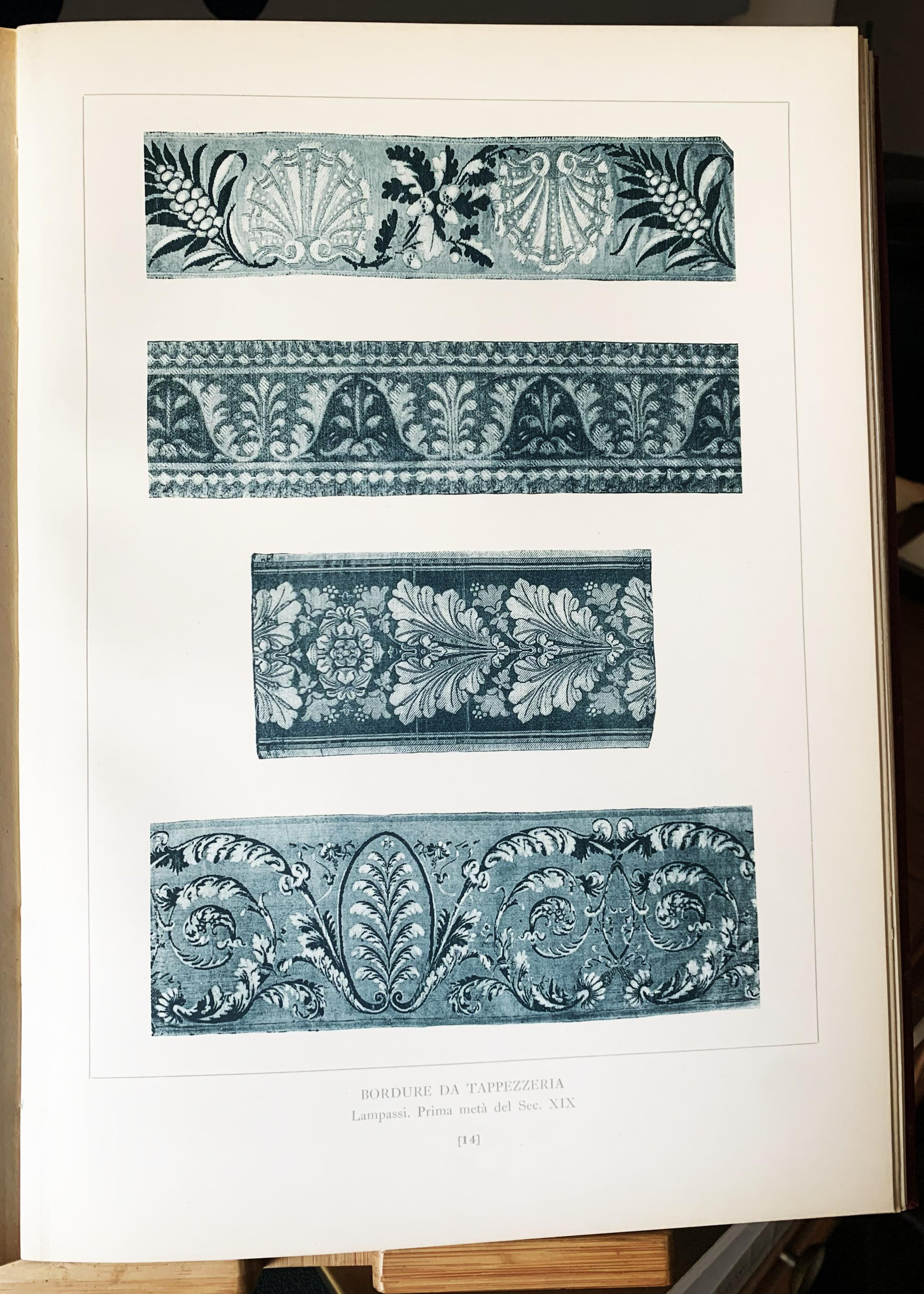 Tessuti decorativi: galloni - nastri - bordure - fiocchi dei secoli XVI-XIX. Contributo alla storia de l'arte tessile in Italia - Tessuti decorativi del Museo V. Ferrari, Milano