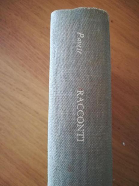 Racconti - Cesare Pavese - copertina