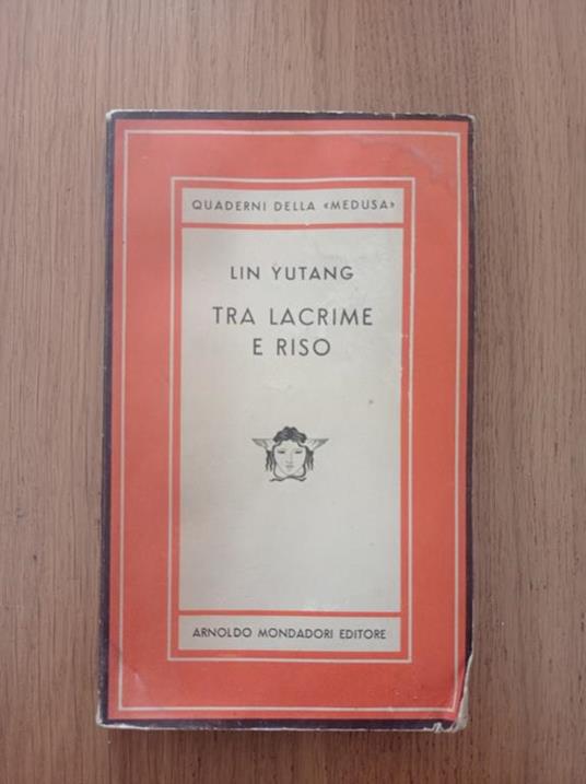 Tra lacrime e riso - Yutang Lin - copertina