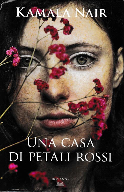 Una casa di petali rossi - Kamala Nair - copertina