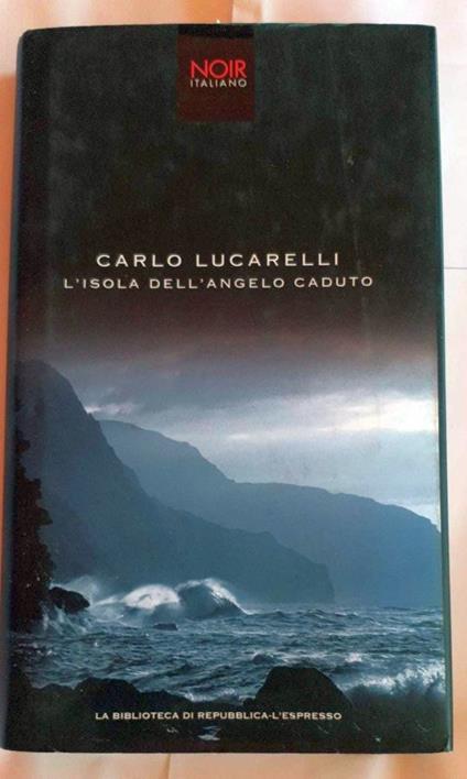L' isola dell'angelo caduto - Carlo Lucarelli - copertina