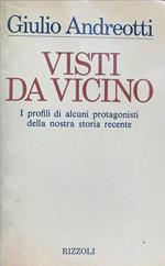 Visti da vicino