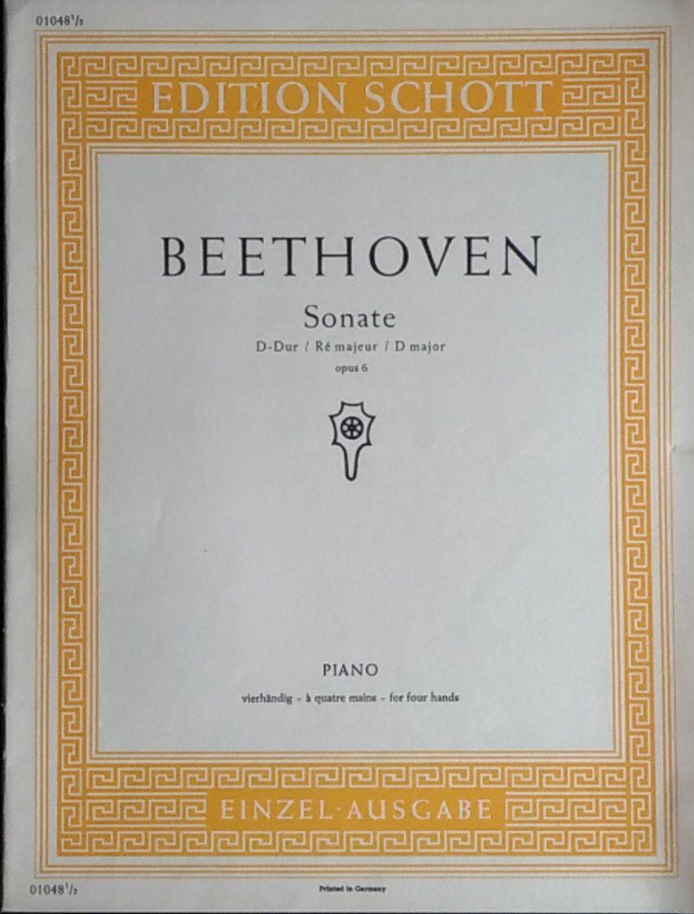 Sonate D major. Piano