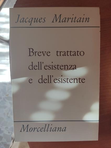 Breve tratto dell'assistenza e dell'esistere - Jacques Maritain - copertina