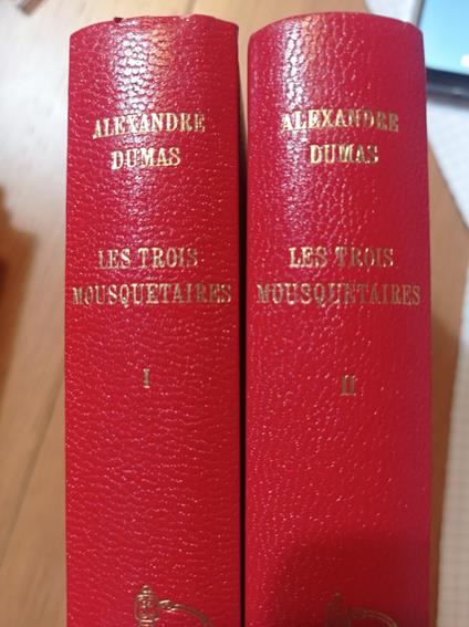 Les Trois Mousquetaires (2 Volumi) - Alexandre Dumas - copertina