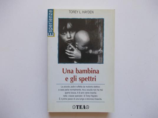 Una bambina e gli spettri - copertina