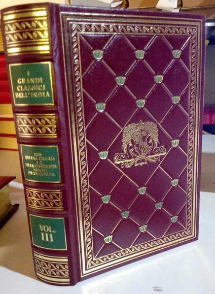 I classici dell'India. VOL 3: IL LIBRO DI KRSNA - copertina