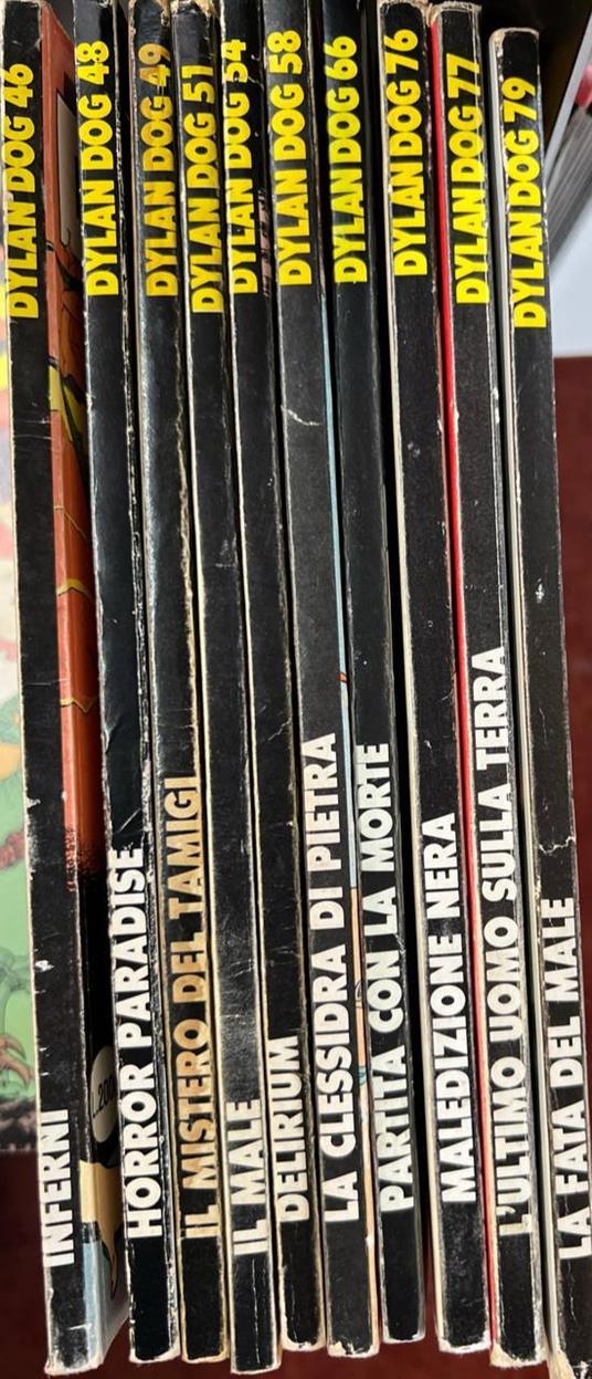 Lotto vari numeri Dylan Dog ( n° 46-48-49-51-54-58-66-76-77-79) - copertina