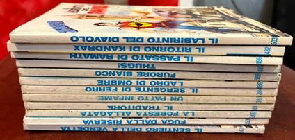 Lotto 12 fumetti Zagor (n° 347-353-360-381-383-384-386-388-482-495-496-503) - copertina