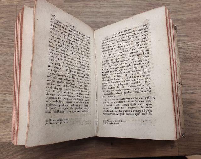 Orationes selectae M. Tullii Ciceronis brevibus scholiis illustratae ad usum Regiarum Scholarum