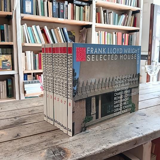 FRANK LLOYD WRIGHT: SELECTED HOUSES (8 voll. completo) - Bruce Brooks Pfeiffer - copertina