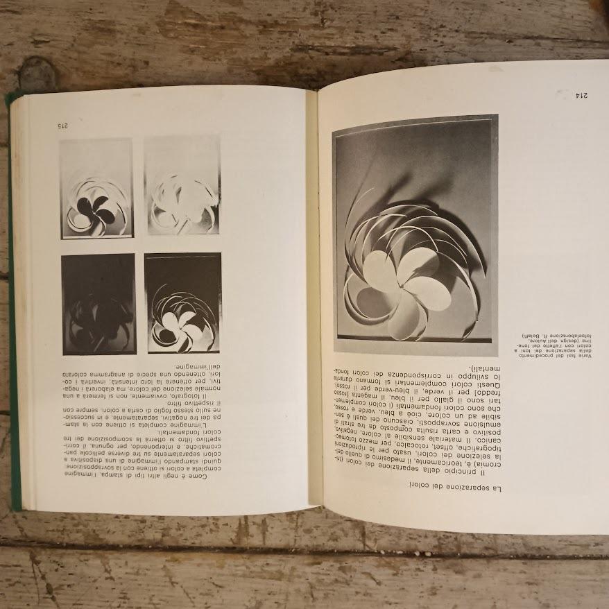 Graphic Design / Estetica & Funzione / Tecnica & Progettazione