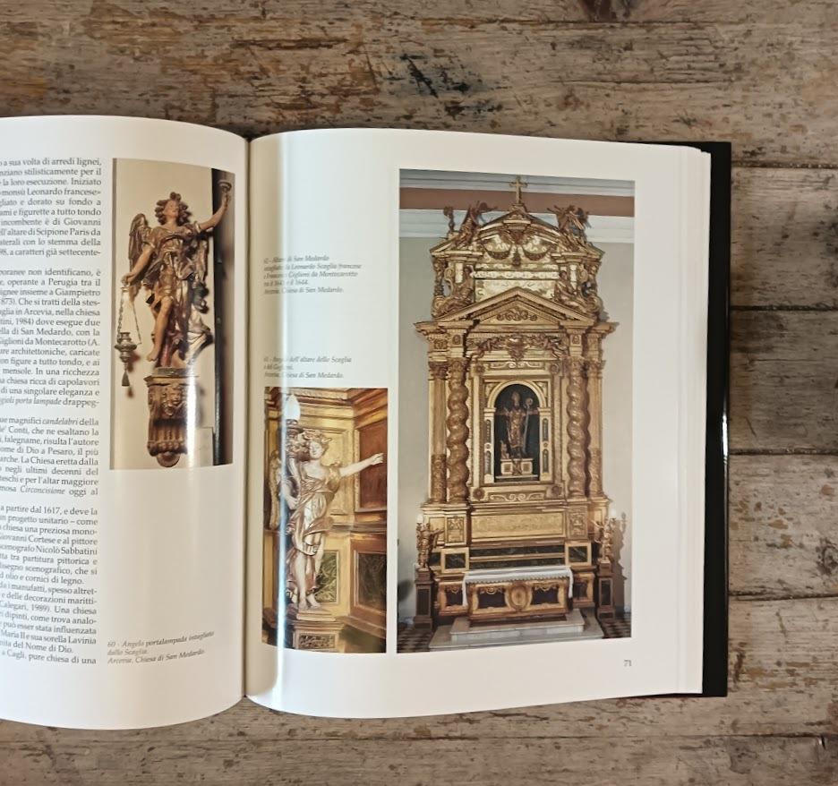 Arredi lignei nelle Marche