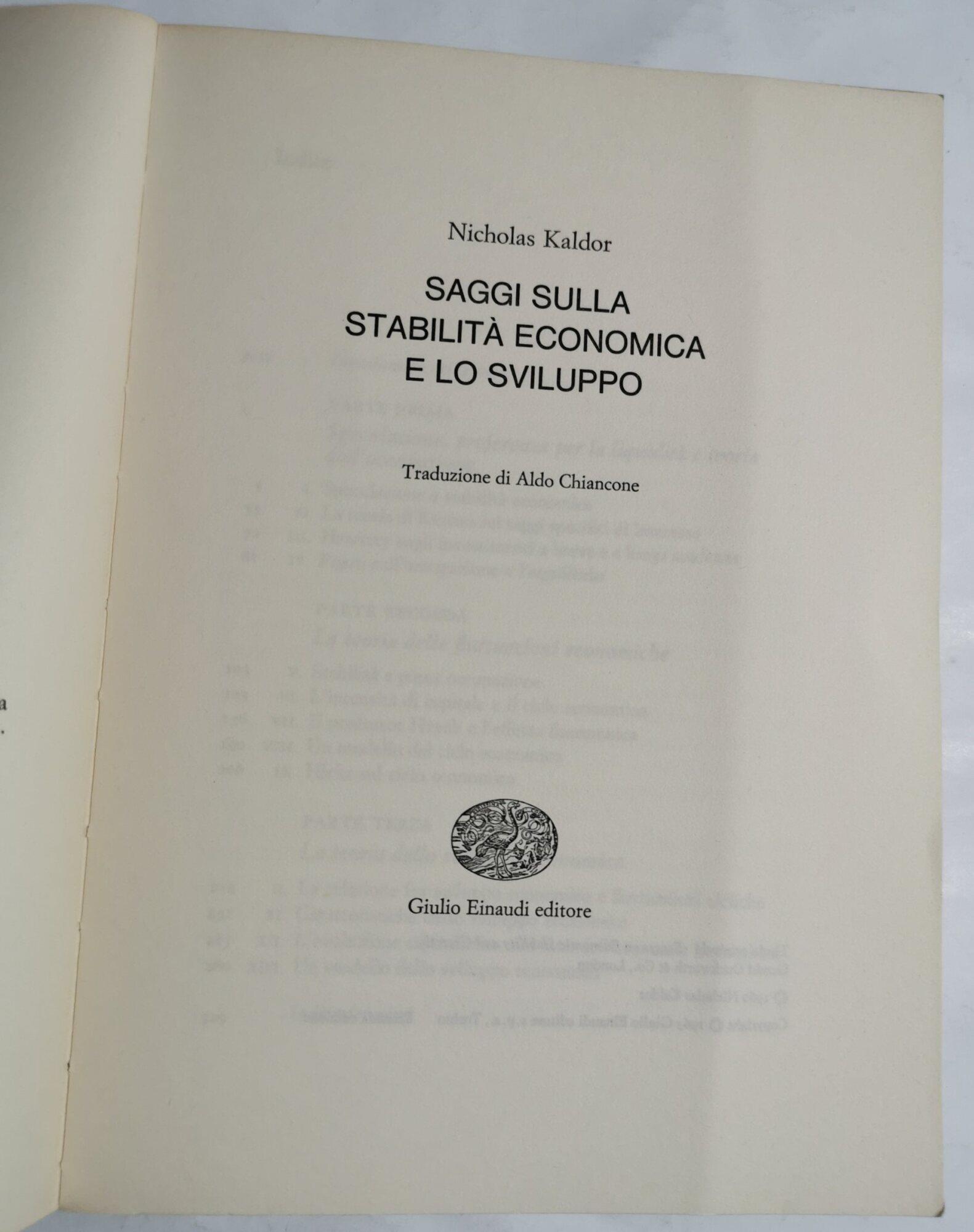 Saggi sulla stabilità economica e lo sviluppo
