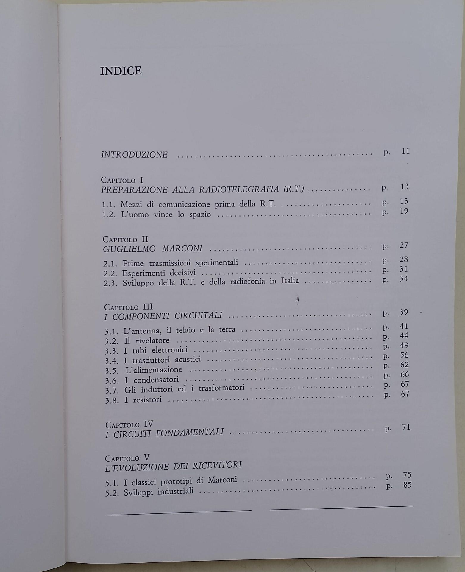 Il mondo in casa- I primi quaranta anni di storia della radio