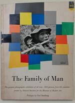 The family of man- The gratest photographic exhibition of all time-503 pictures from 68 countries
