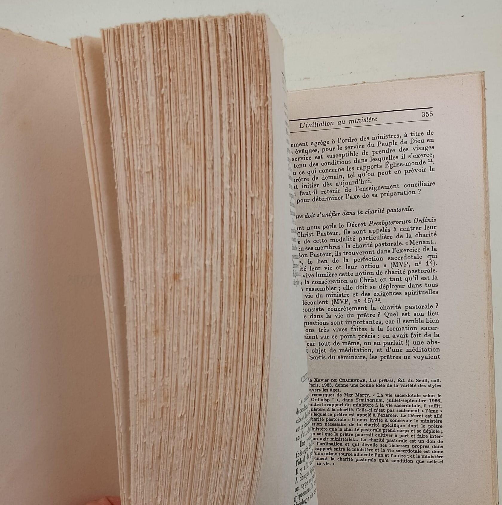 Les pretres- formation ministere et vie