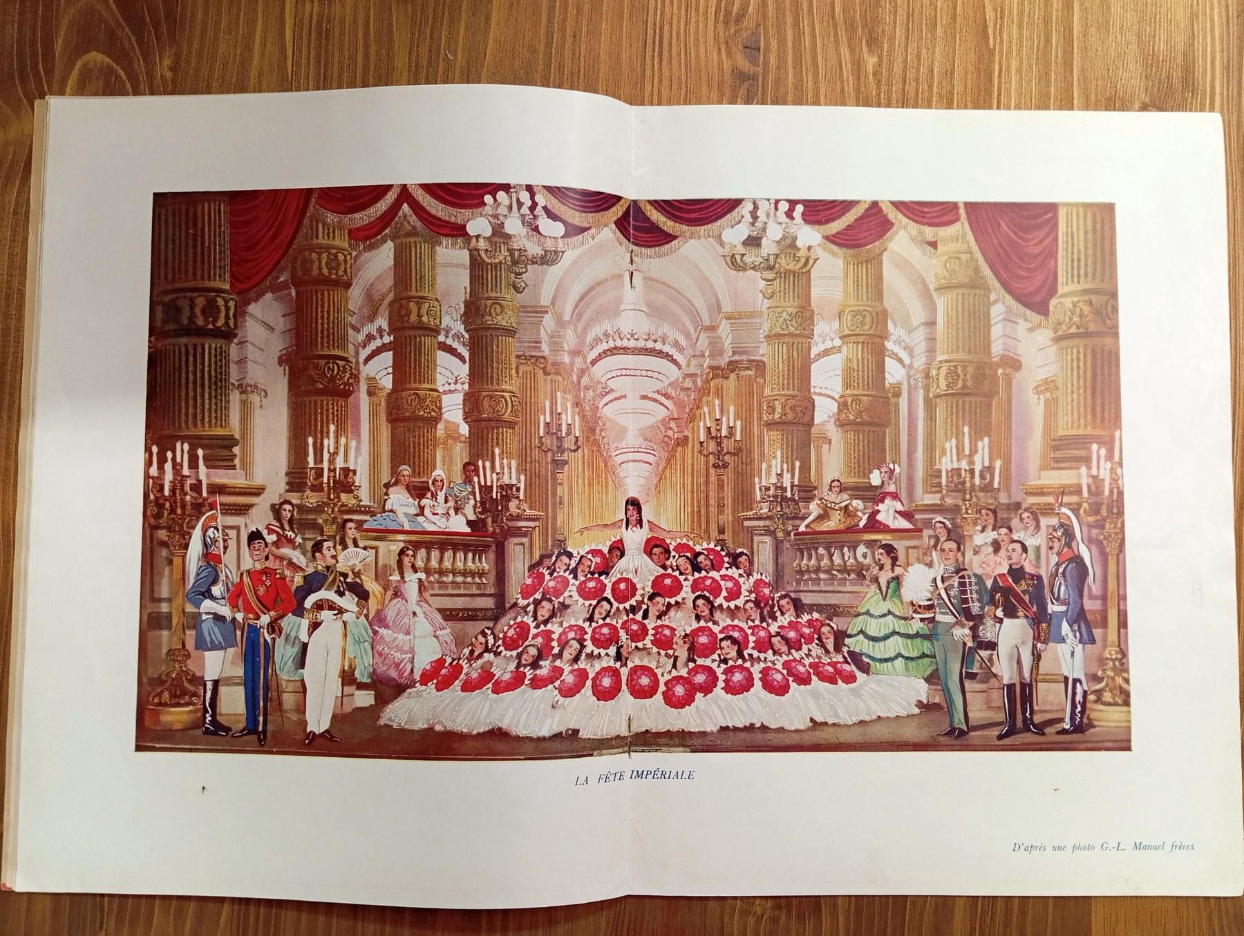 Album de la Revue des Folies Bergère - Mistinguett dans FOLIES EN FOLIE