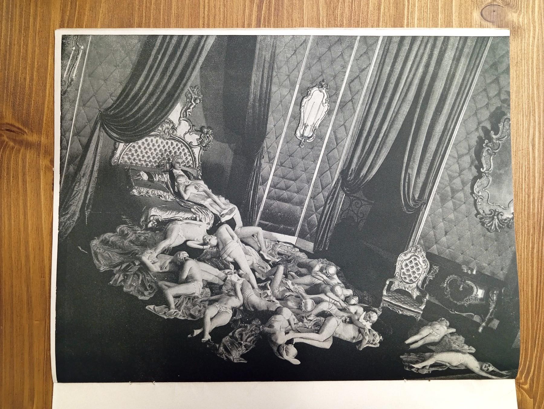 Album de la Revue des Folies Bergère - Mistinguett dans FOLIES EN FOLIE