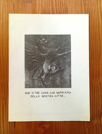 Due o tre cose che sappiamo della nostra città... [Perugia] - copertina