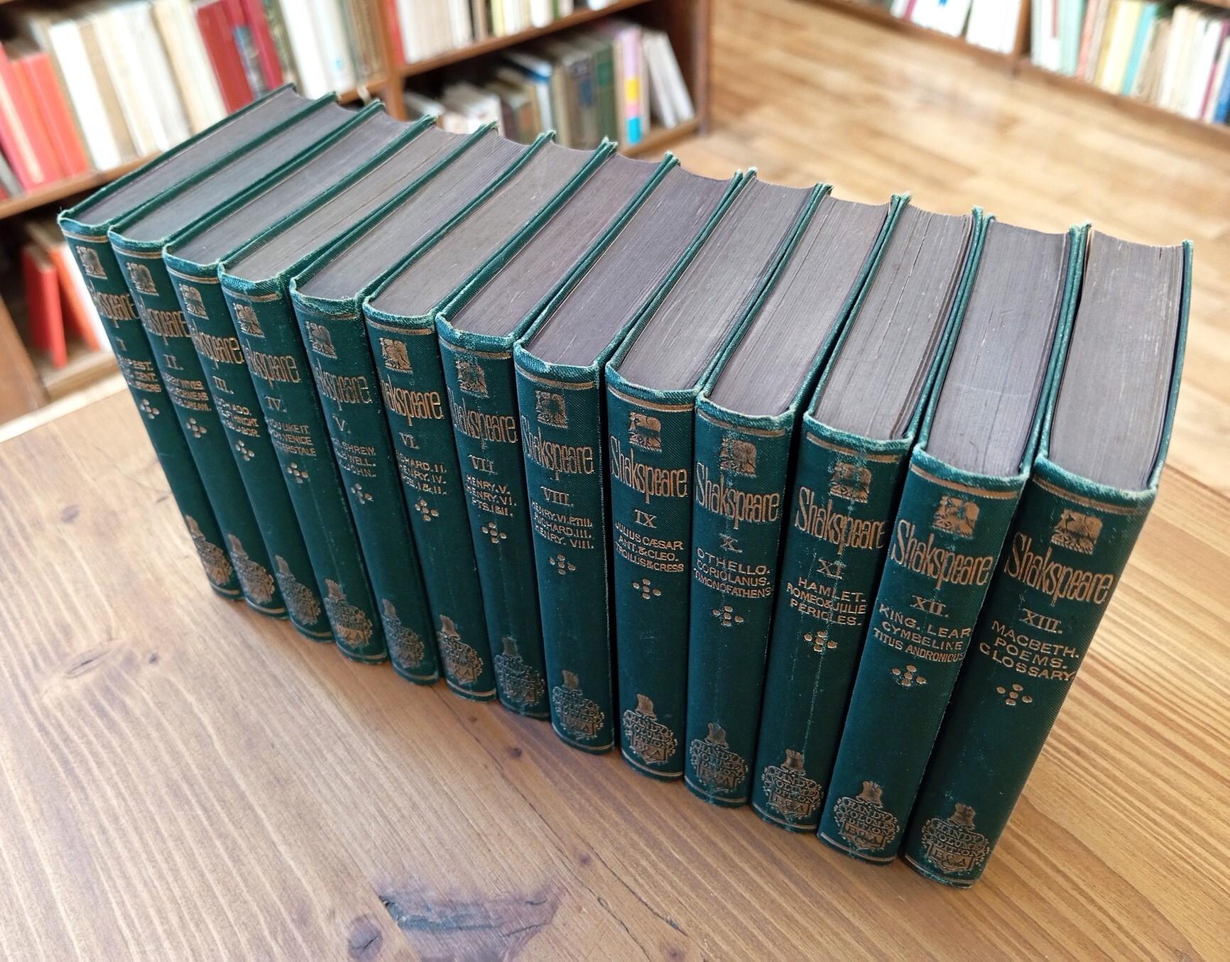 The Handy-Volume Shakspeare [Shakespeare] - 13 volumi, serie completa