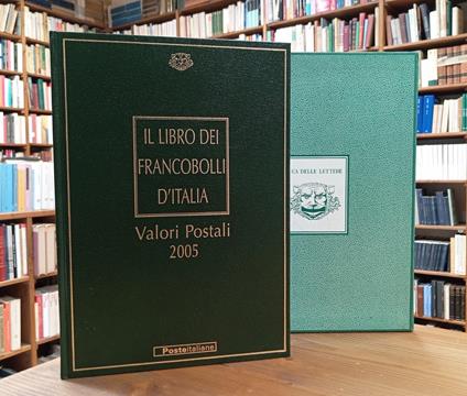 Il libro dei francobolli d'Italia. Valori postali 2005 - copertina