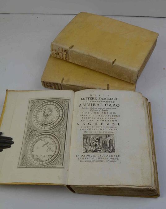 Delle lettere familiari... corrette e illustrate come può vedersi nella Prefazione à Lettori... Colla vita dell'Autore scritta dal Signore Anton Federigo Seghezzi da lui riveduta e ampliata. Impressione terza - copertina