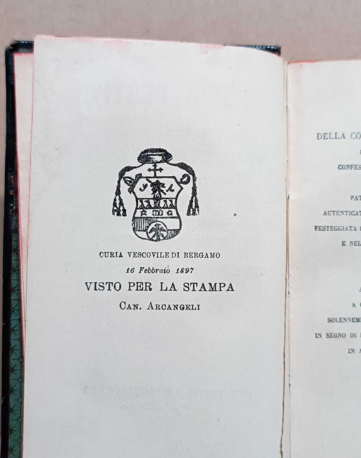 Vespri festivi di tutto l'anno per la Chiesa universale e per le Chiese particolari di rito romano: le antifone, gli inni, le orazioni de' santi de' quali si recita l'ufficio nuovamente ordinati, coll'aggiunta dell'Ufficio dei morti e dell'esercizio