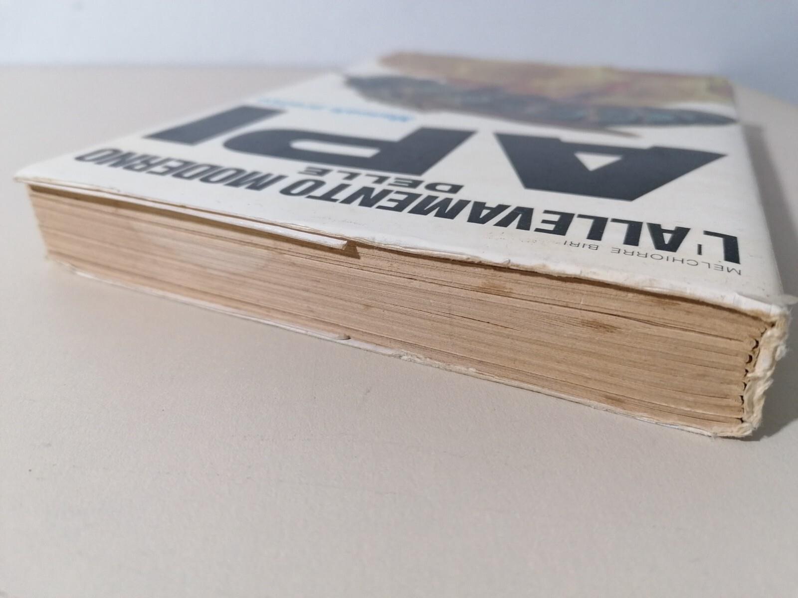 L' Allevamento Moderno Delle Api Manuale Pratico Libro Biri Prima Edizione 1968