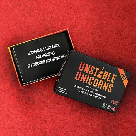 Unstable Unicorns VM18. Esp. - ITA. Gioco da tavolo - 4