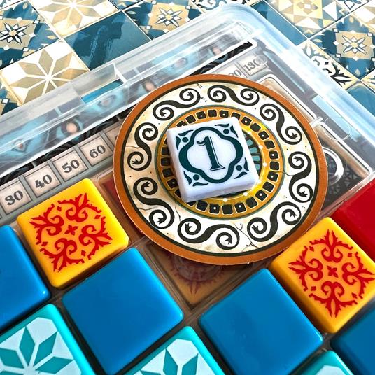 Asmodee - Azul Mini - Gioco da Tavolo in Versione Tascabile, 2-4 Giocatori, 8+ Anni, Edizione in Italiano - 5