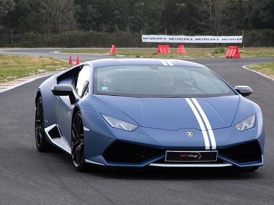 SMARTBOX - 1 giro del Circuito Varano de' Melegari in Supercar - Cofanetto regalo - 5