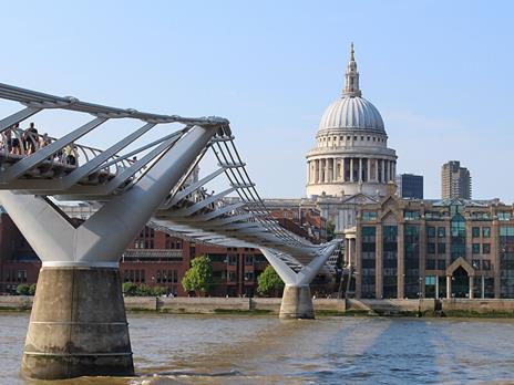 SMARTBOX - Luoghi fantastici e dove trovarli: tour di Harry Potter® in bus a Londra per 2 - Cofanetto regalo - 5