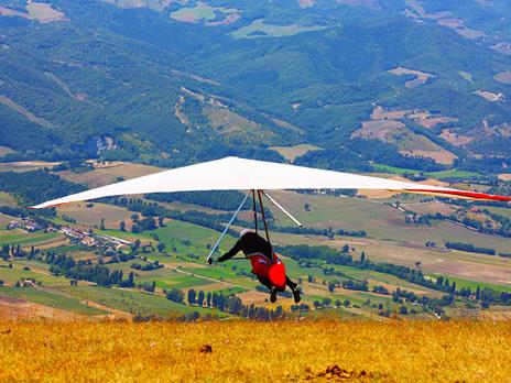 SMARTBOX - 1 suggestivo volo in deltaplano per 1 persona nel Lazio - Cofanetto regalo - 9