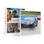 SMARTBOX - Alla guida di 2 supercar: 1 giro sul Circuito Varano de Melegari - Cofanetto regalo