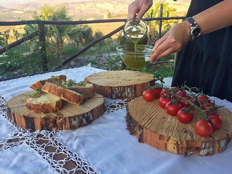 SMARTBOX - Loro verde dItalia: degustazioni di olio extravergine doliva per 2 - Cofanetto regalo - 5