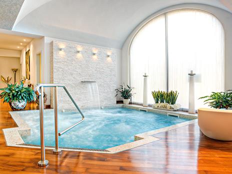 SMARTBOX - Una Spa per Natale: 1 giornata di benessere per Lui - Cofanetto regalo - 5