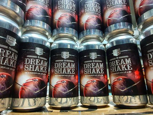 SMARTBOX - Pausa birra con Eastside Brewing: una selezione di birre artigianali con consegna a domicilio - Cofanetto regalo - 5