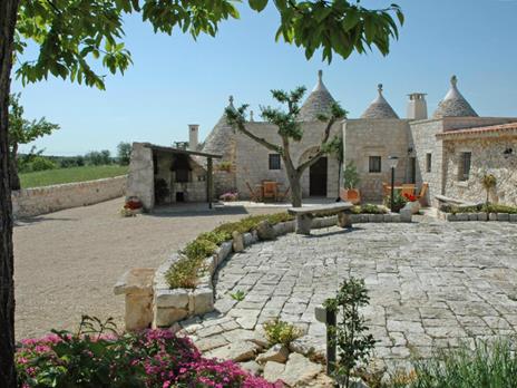 SMARTBOX - Trulli, vino e buon cibo: 2 magiche notti in Puglia con visita ai vigneti e degustazione - Cofanetto regalo - 5