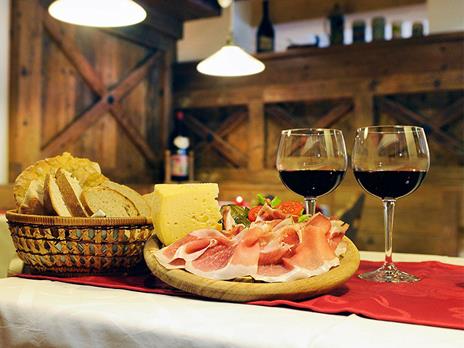 SMARTBOX - 1 notte con percorso spa e cena in Trentino - Cofanetto regalo - 11