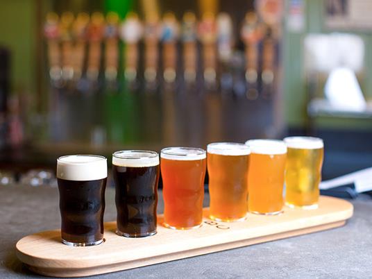 SMARTBOX - Degustazione di 6 birre artigianali con consegna a domicilio - Cofanetto regalo - 5