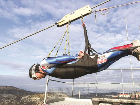 SMARTBOX - Passione adrenalina: 1 entusiasmante volo su ZipLine con video ricordo - Cofanetto regalo - 5