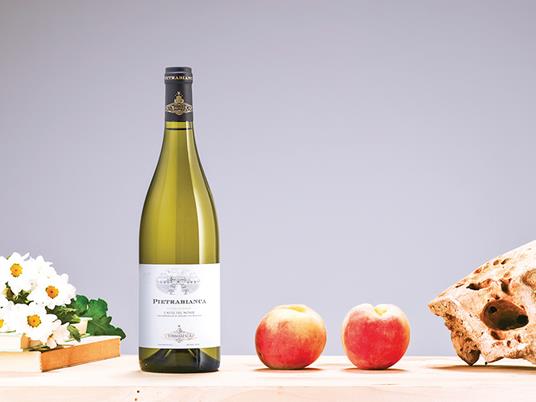 SMARTBOX - 3 pregiate bottiglie di vino selezionate dalla cantina Tormaresca con consegna a domicilio - Cofanetto regalo - 5