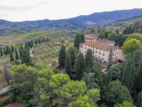 SMARTBOX - 1 notte con degustazione di coppia di vino e olio e visita al frantoio - Cofanetto regalo - 7
