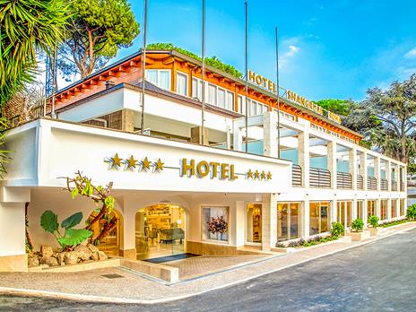 SMARTBOX - Roma da scoprire: 2 notti in romantici hotel 3*, 4* o caratteristici B&B - Cofanetto regalo - 5
