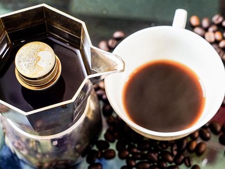 SMARTBOX - Selezione Aroma Wine Bar Enoteca: caffè, tè e tisane a domicilio - Cofanetto regalo - 5