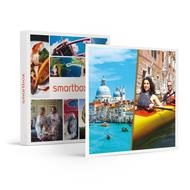 SMARTBOX - Venezia misteriosa: tour in kayak lungo i canali per 2 e soggiorno di 1 notte - Cofanetto regalo