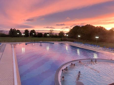 SMARTBOX - Relax a 5* in Veneto: 1 notte con accesso Spa e piscine termali - Cofanetto regalo - 5