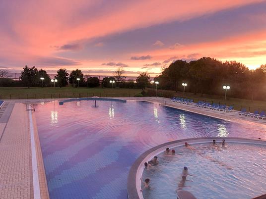 SMARTBOX - Relax a 5* in Veneto: 1 notte con accesso Spa e piscine termali - Cofanetto regalo - 5