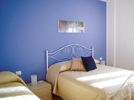 SMARTBOX - Vacanza in famiglia: 3 notti con colazione in B&B, agriturismi e hotel 3* - Cofanetto regalo - 5